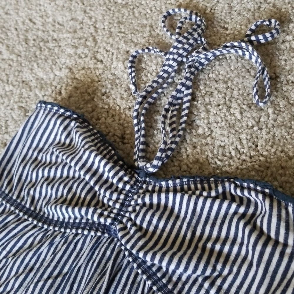 COPY - Navy blue and white striped strapless top - Picture 2 of 4